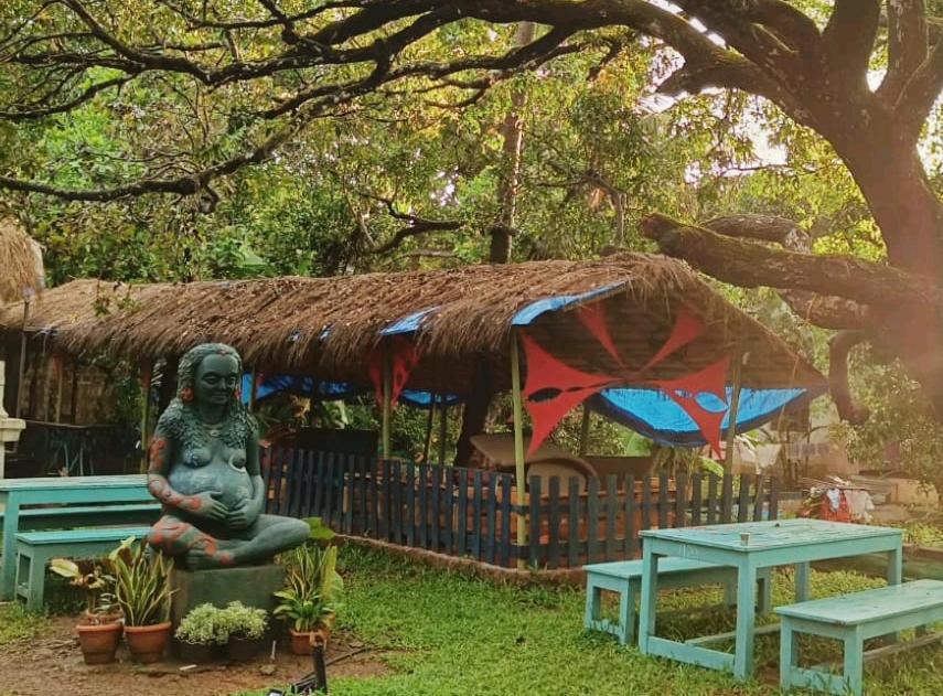 Gaia Hostels Анжуна Экстерьер фото